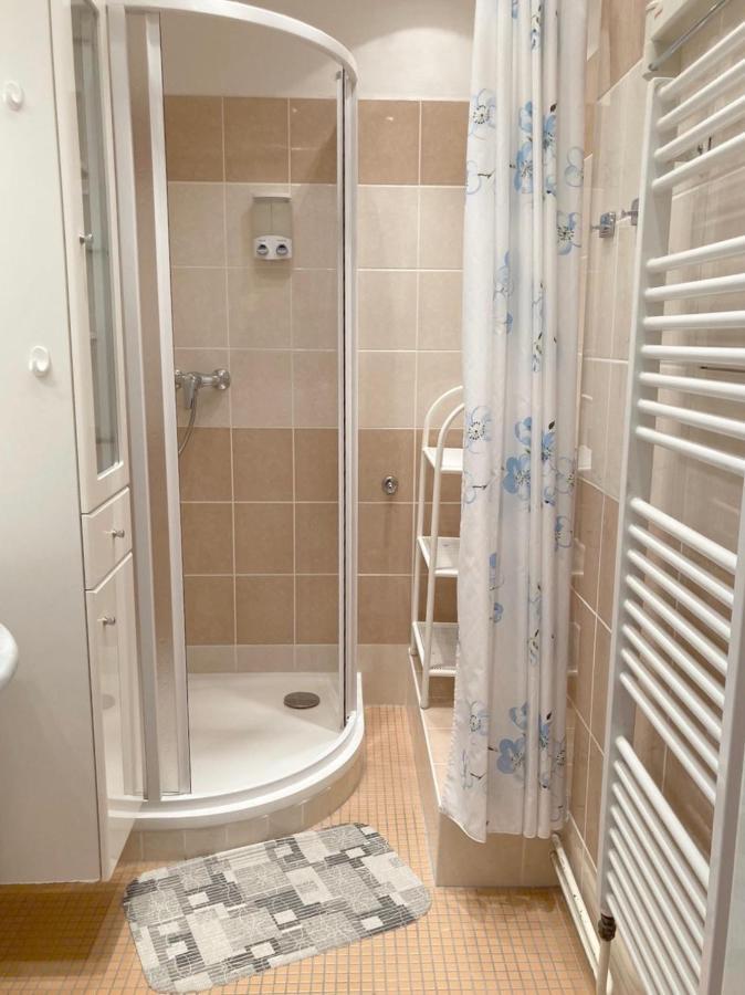 Three Rings Apartments Karlovy Vary Luaran gambar